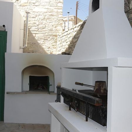 To Konatzi Tis Marikas Tzai Tou Yianni Guest House Като Дрис Екстериор снимка