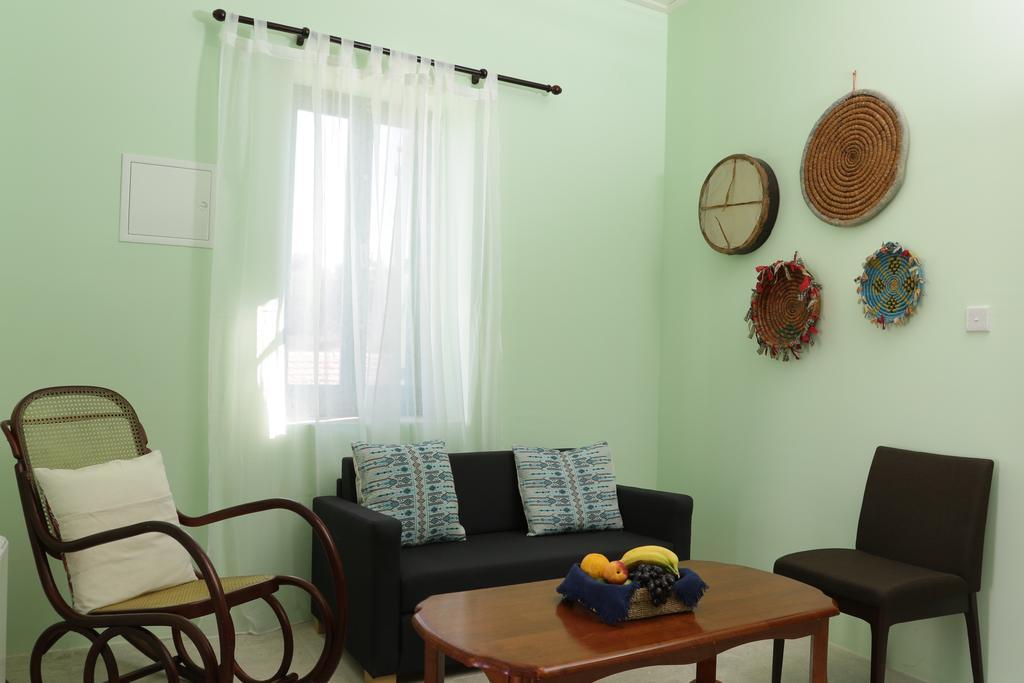 To Konatzi Tis Marikas Tzai Tou Yianni Guest House Като Дрис Екстериор снимка