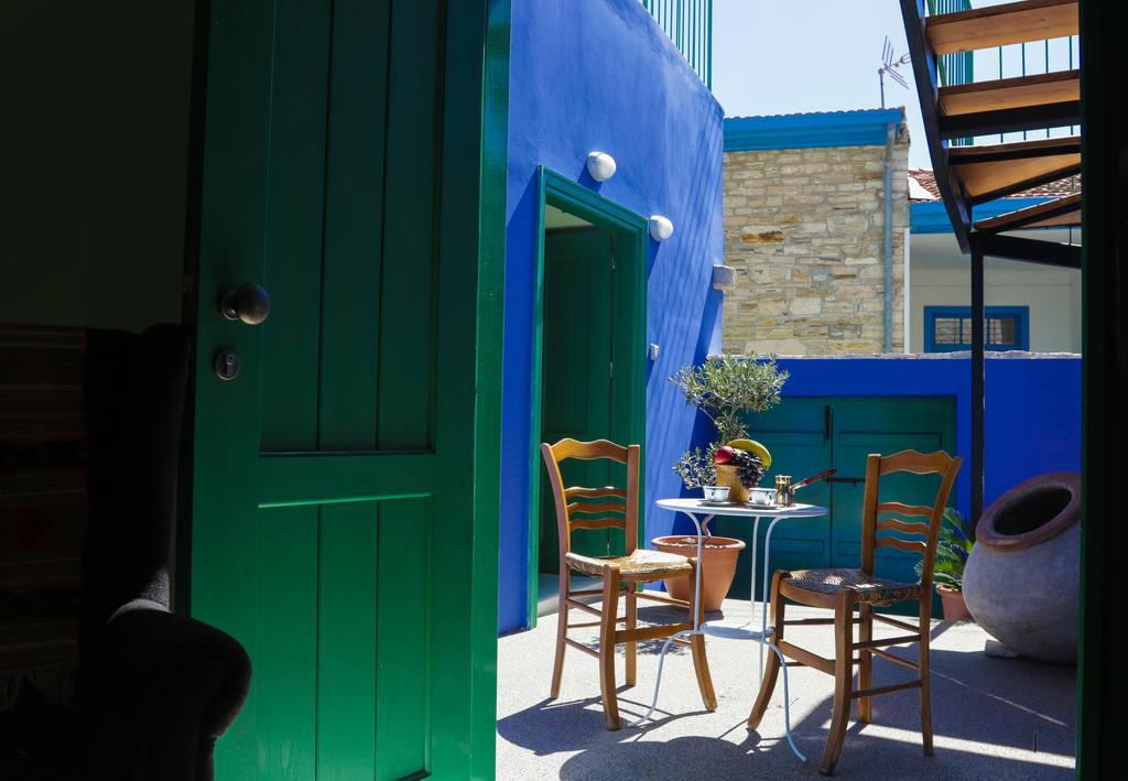 To Konatzi Tis Marikas Tzai Tou Yianni Guest House Като Дрис Екстериор снимка